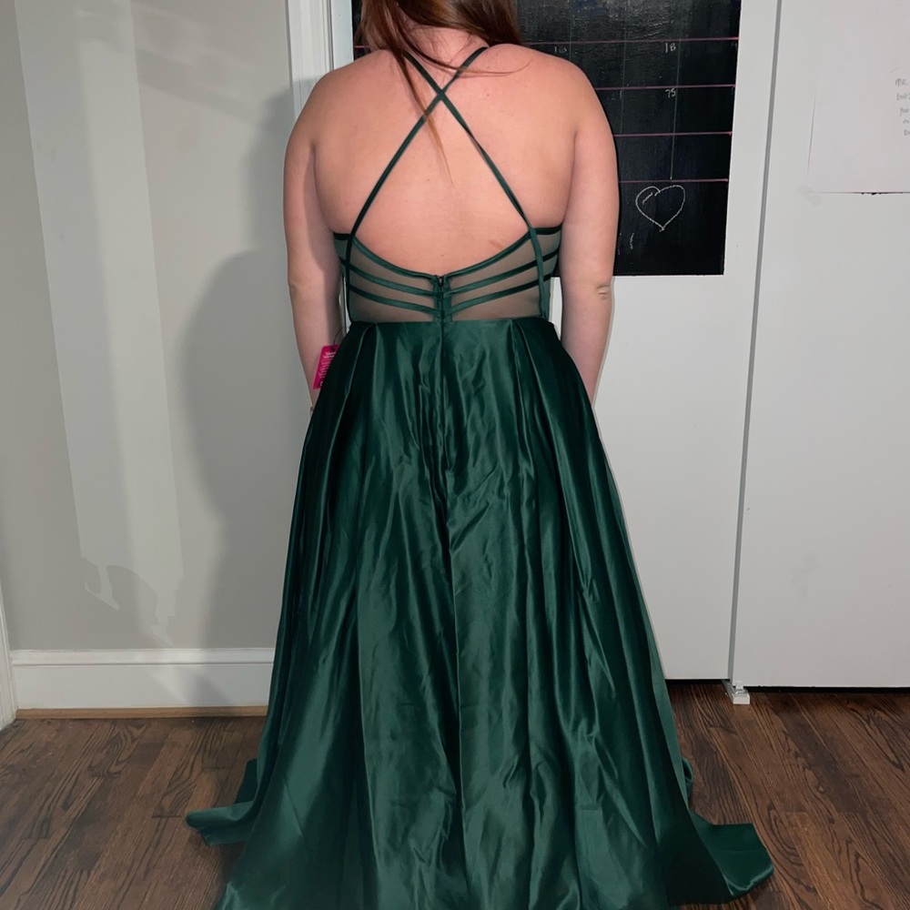 Elegant Green Strappy Back Dress